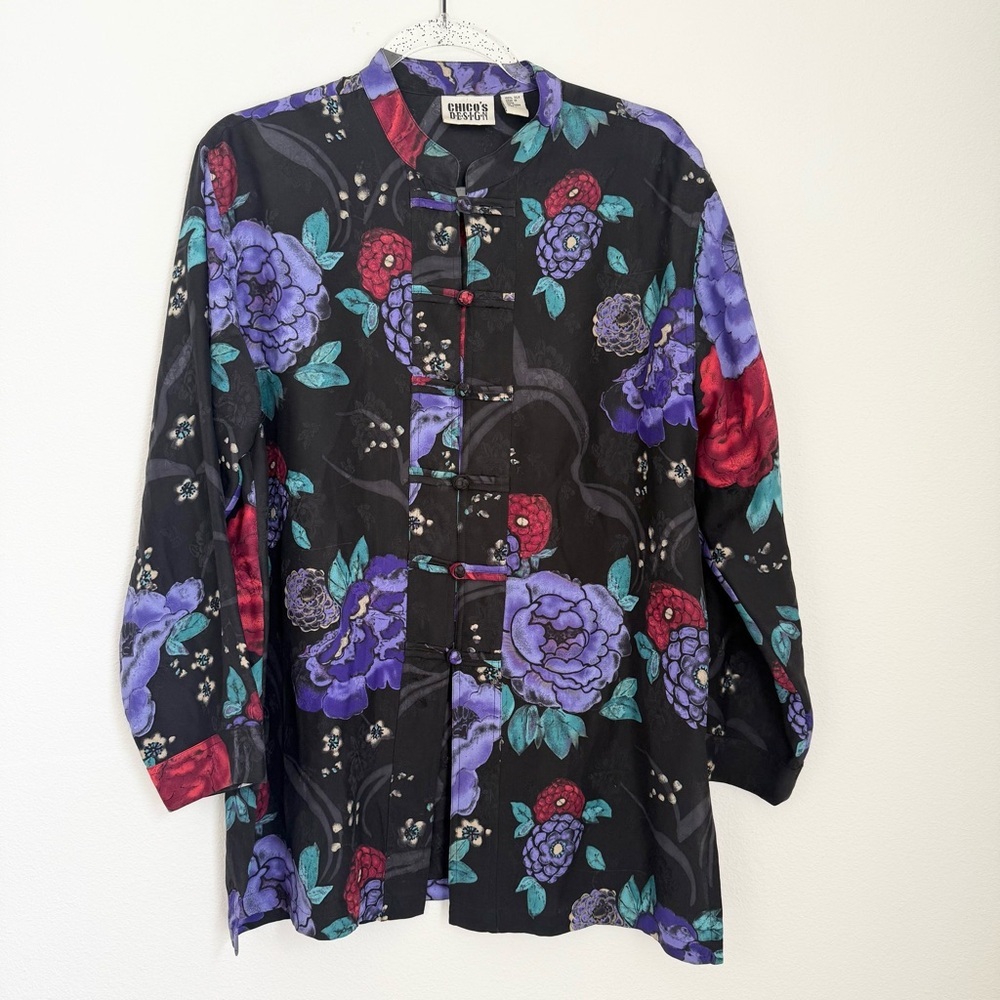 Chicos Design Size 1 Black Floral Silk Asian Inspired Tunic Frog Closure Vintage